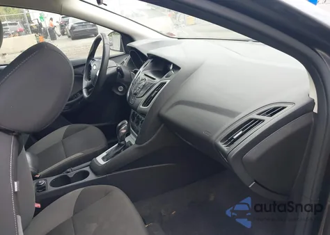 2012 Ford Focus Se z USA, uszkodzony, nr VIN 1FAHP3K22CL394088